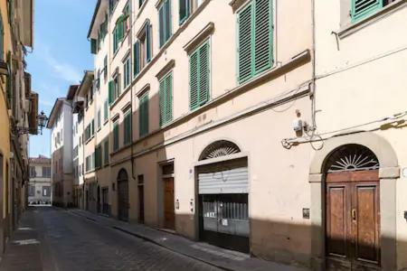 Real Rustic Tuscany Style In Center Florencja Zewnętrze zdjęcie