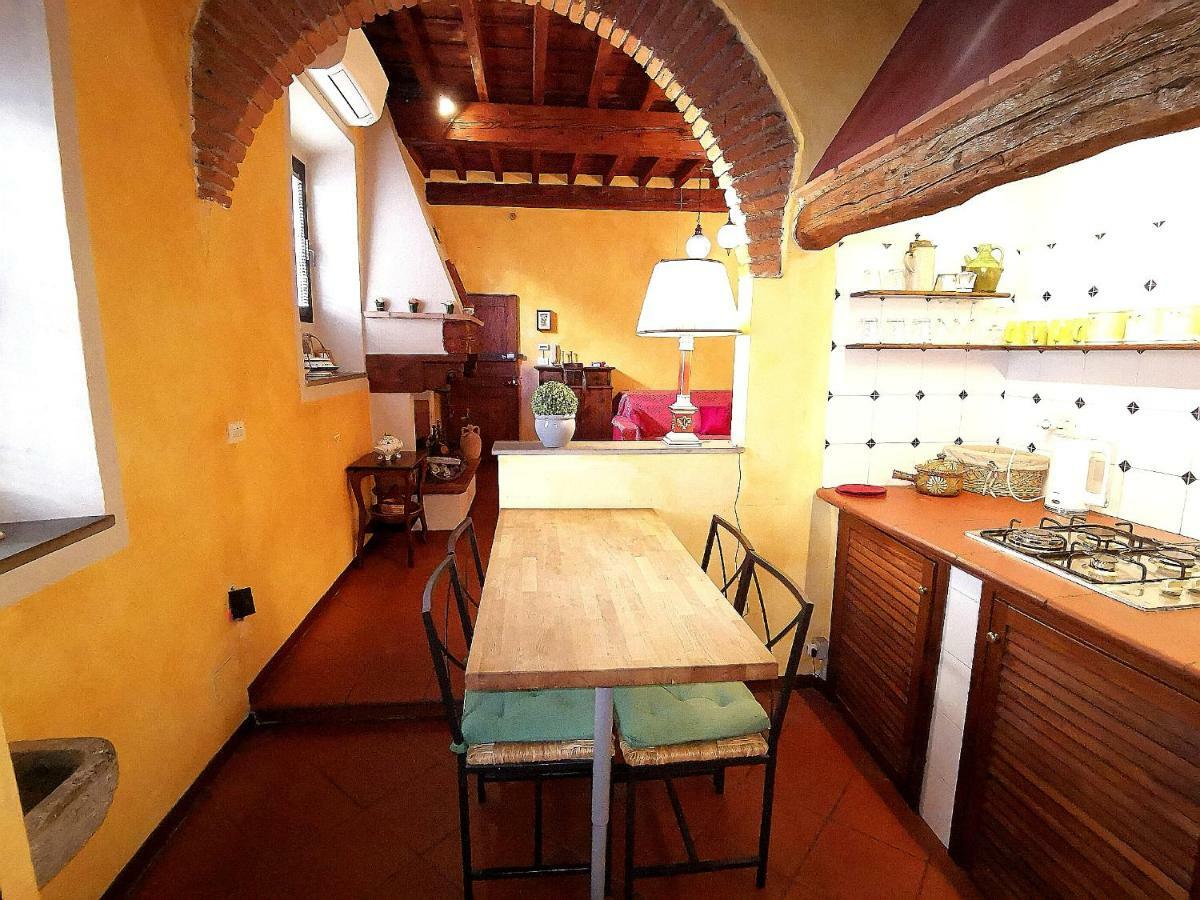 Real Rustic Tuscany Style In Center Florencja Zewnętrze zdjęcie